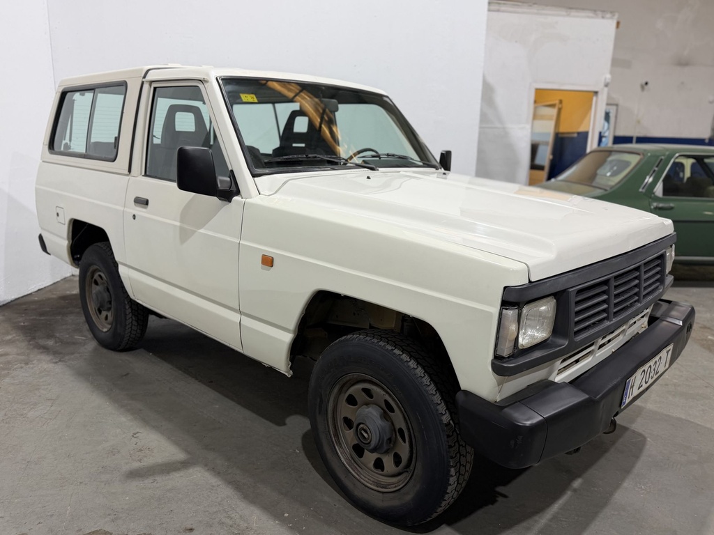 Nissan Patrol 2.8D 1996 5-zits roestvrij chassis!