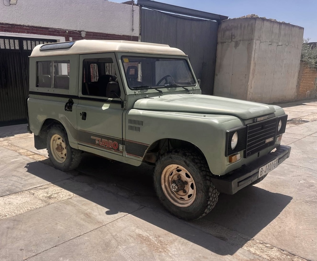 Land Rover Defender/Santana 88 Turbo 1985